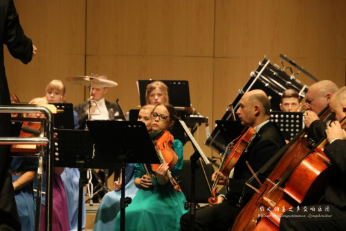 交响曲是什么声音 c3b1c1fa992e4bf096bba5ee5fa223f9.png