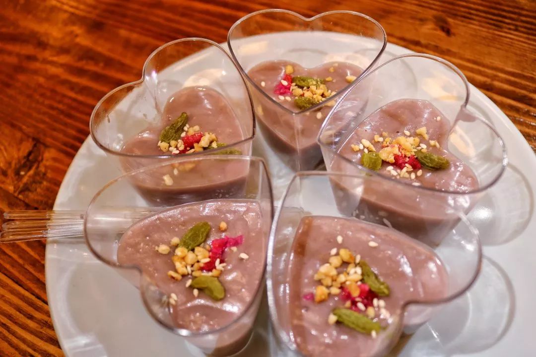 海陆空|不止撸串爽高档饭局也不在话下南美刺参、南非鲍鱼…把海陆空极品搬进一方小酒馆!五星级厨师空降