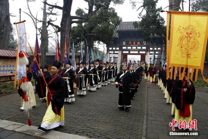 吃水饺、喝羊肉汤……你家乡的冬至习俗有哪些？