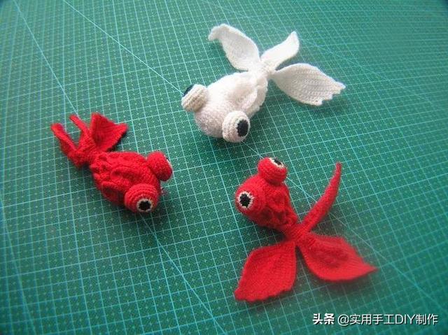 「钩编图解」生活年年有鱼,学习钩编一条活灵活现的小金鱼