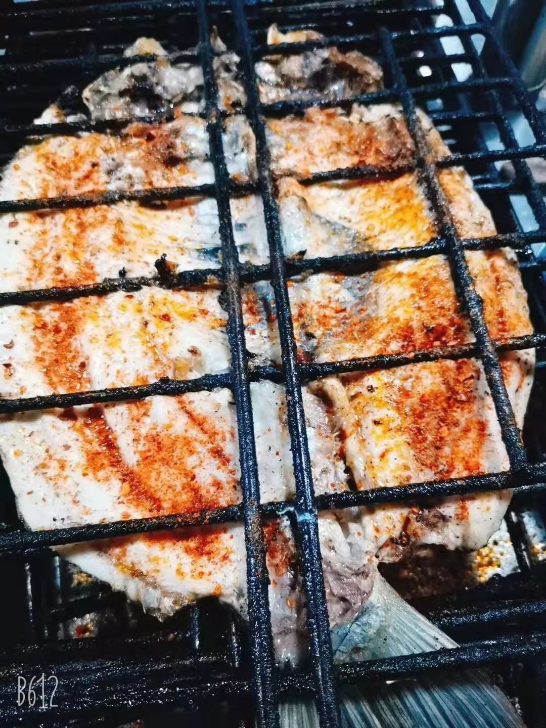 烤全鱼|新增几款特色干锅，巴适！【美食】九襄公园壹号“一城一味烤鱼”有新动作