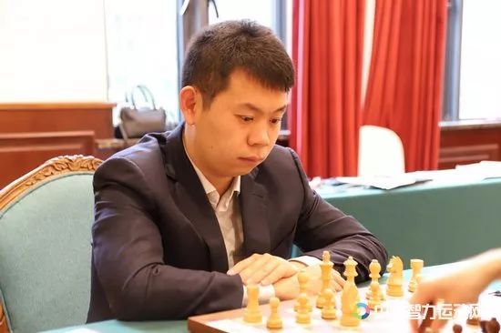 【中国国际象棋协会】鄞州杯国象电视快棋赛首日:丁立人连和 黄茜