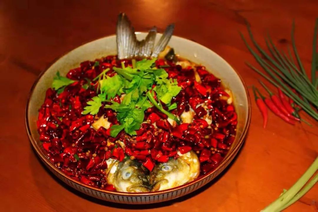 烤全鱼|新增几款特色干锅，巴适！【美食】九襄公园壹号“一城一味烤鱼”有新动作