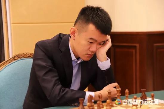 【中国国际象棋协会】鄞州杯国象电视快棋赛首日:丁立人连和 黄茜