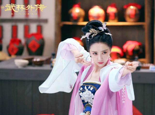 武林外传美女排行_她是《武林外传》里的第一美女,如今42岁活成另一番模样!