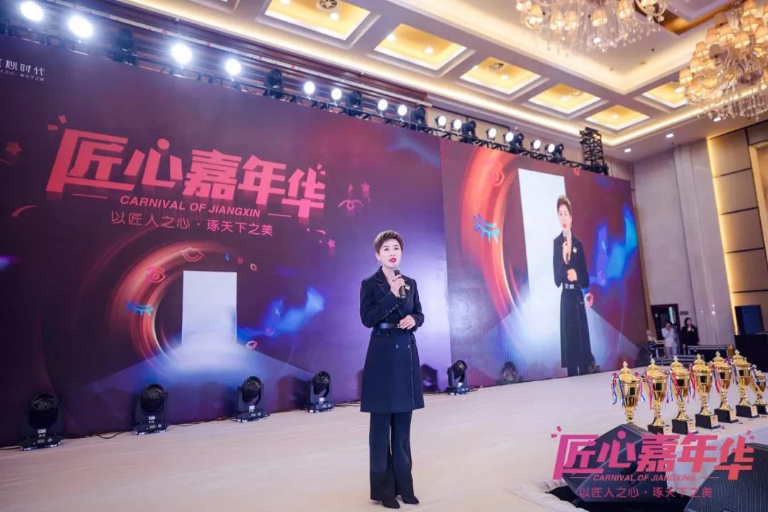 点击进入看图评论