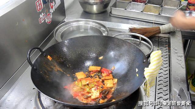 咋样做豆腐乳好吃窍门 29eec2a2fb0d4e7e99bce70866a584e7.jpeg