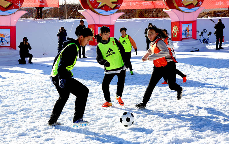 甘肃山丹:雪地运动让"冰雪"变得有温度