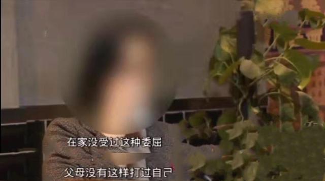 34岁人气女演员被爆施暴40岁保姆,曾因演技获赞,与徐峥交情很深 作者: 来源:猫眼娱乐V 34岁人气女演员被爆施暴40岁保姆,曾因演技获赞,与徐峥交情很深 作者: 来源:猫眼娱乐V