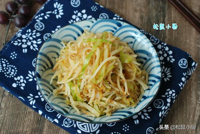 如何做炒饼丝 526d65574de7479a9003839168462375.jpeg