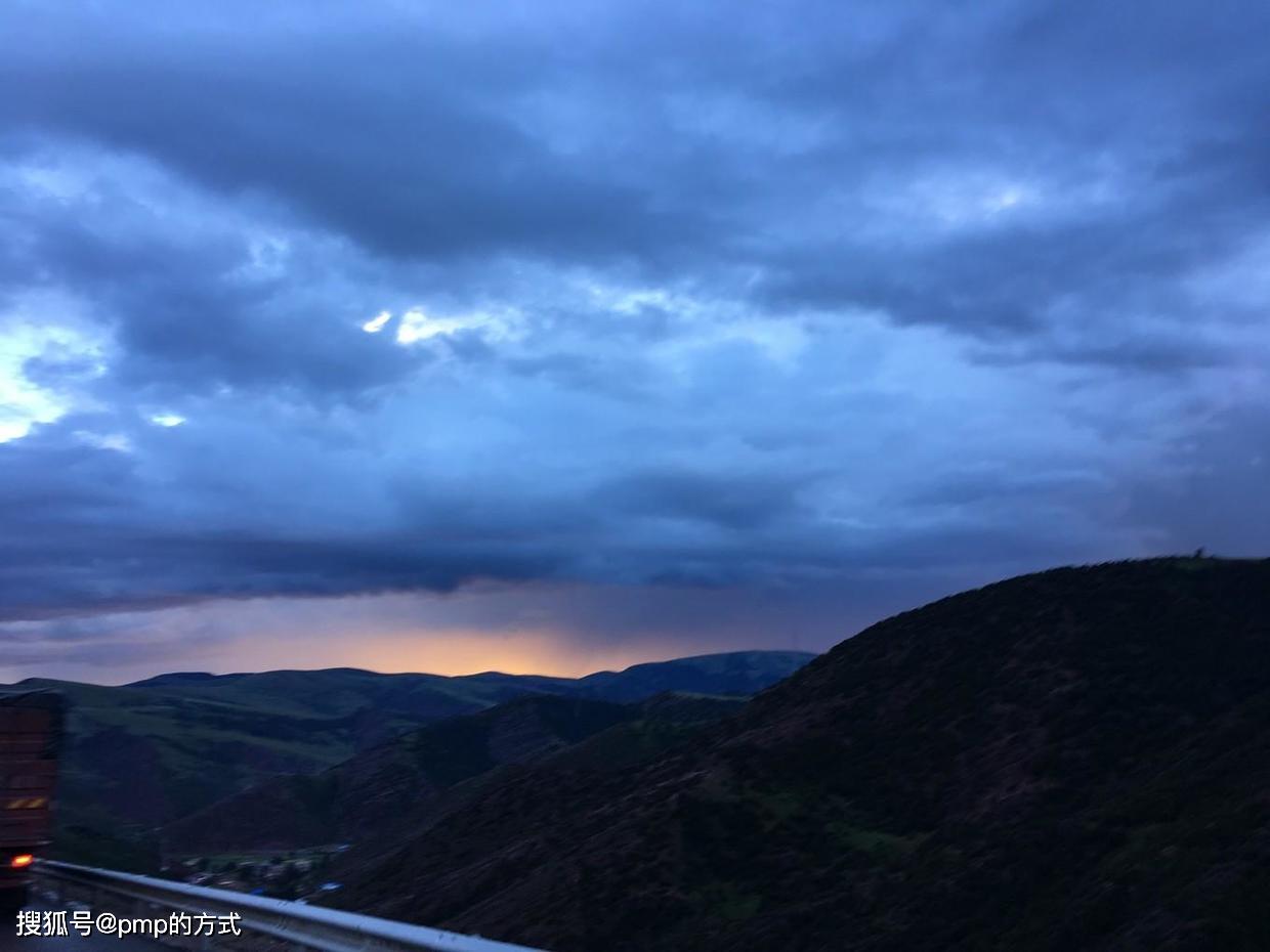 西藏最高的地方在哪里 68d5265c36db467888970b3e04a80bb2.jpeg