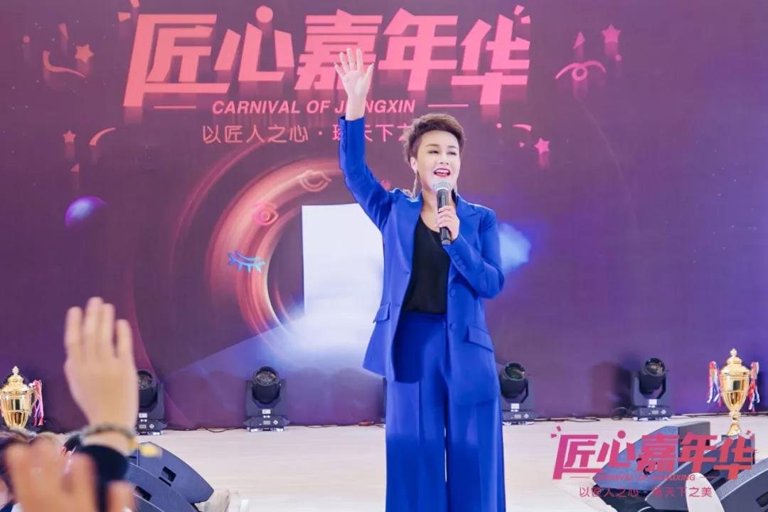 点击进入看图评论
