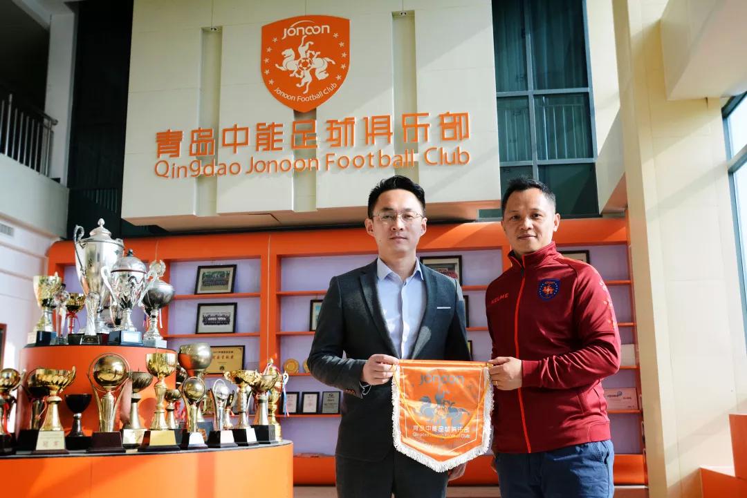 一波三折樊振东终于走出低谷 他需扛起男乒大旗_巴特达尔