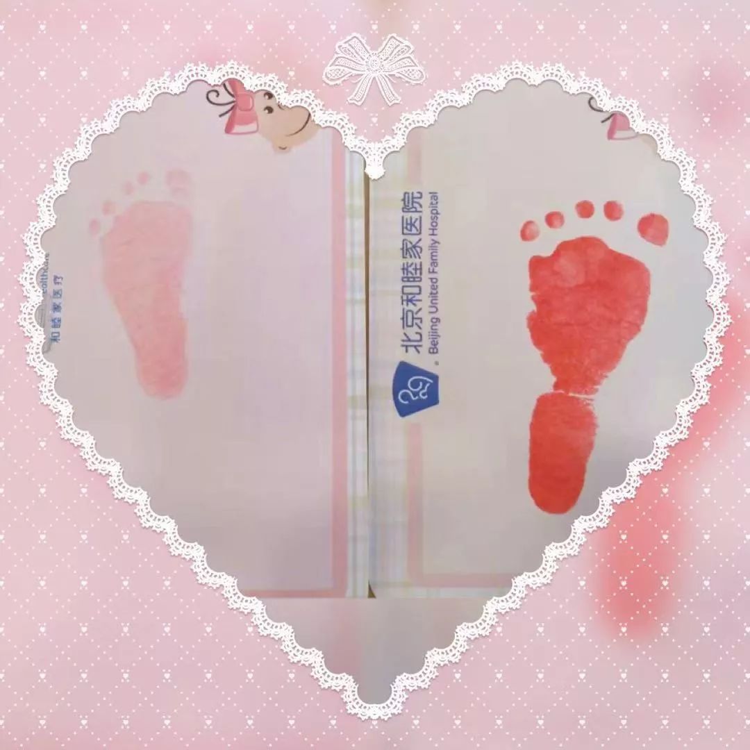 父母世界Parents@NICU里的奇迹｜590克！这个超早产儿只有手掌大小、一瓶矿泉水重