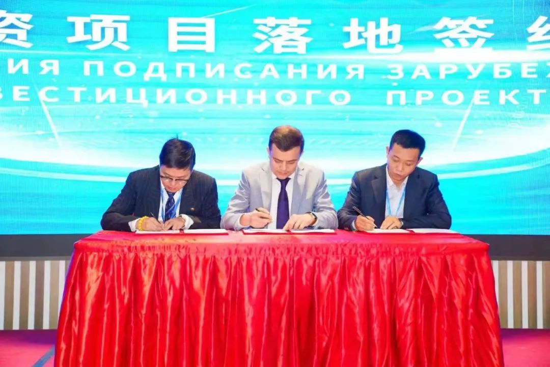 伊朗人口多少亿人_伊朗人口分布图(2)