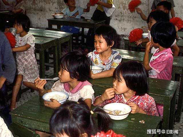 广州街拍1979年，四十年前生活记忆