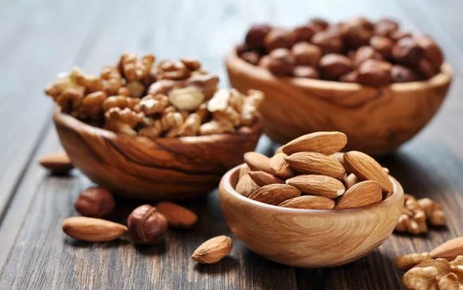 坚果怎么样怎么读 b0b302a978ce4a3c991d9d60da7f1c09.jpeg