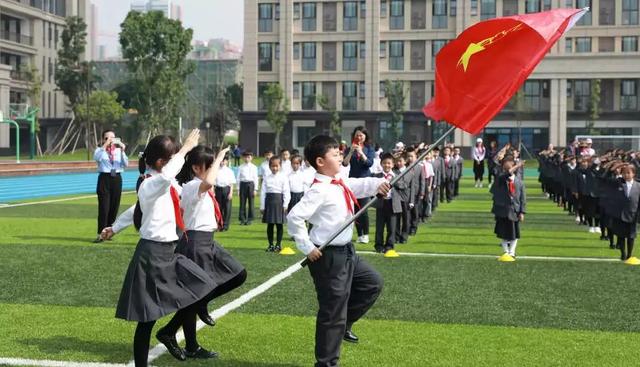 重庆"最美校服"大比拼,哪款才是你的菜?