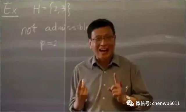 数学家张益唐学成后宁愿在美国刷盘子送外卖，却婉拒北大邀请