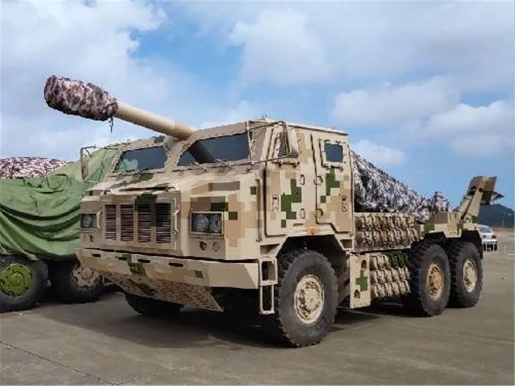 巴铁局势两边倒 中美机炮兼得