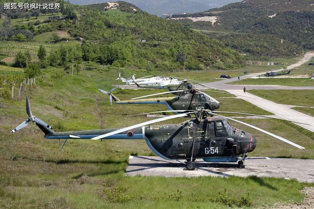 60架苏-22攻击机,直升机以中国产直-5直升机和朝鲜提供的米-24直升机