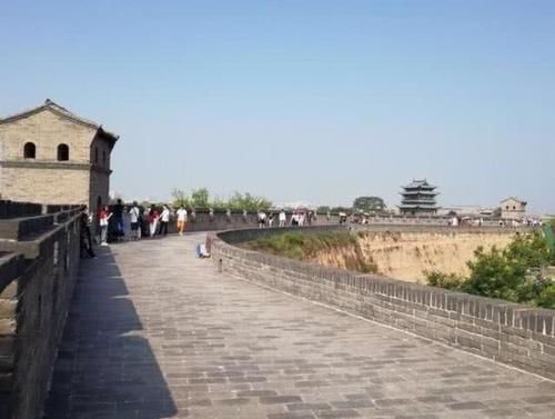 全国旅游景点60岁免费吗 d478c323f0b44cf38304db12c56b403a.jpeg