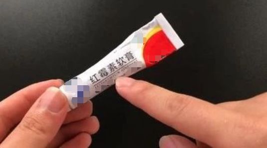 烧伤药膏什么好 e2129c7ce71f4b07acb1f30ddb18d27f.jpeg