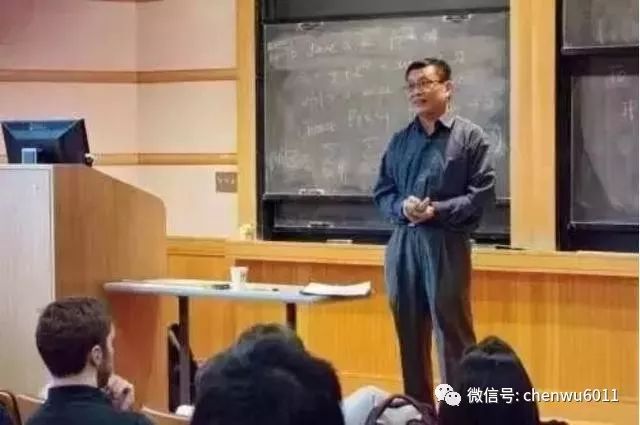 数学家张益唐学成后宁愿在美国刷盘子送外卖，却婉拒北大邀请