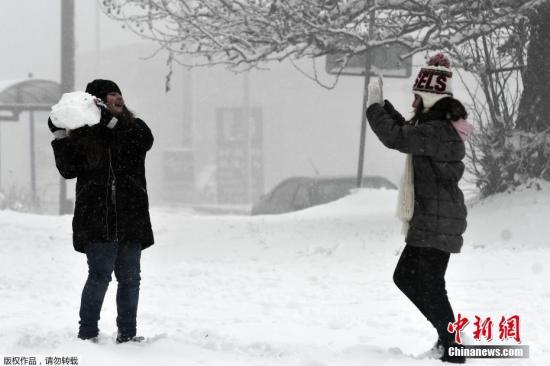 为合法打雪仗 美沃索市有望废除近60年禁令