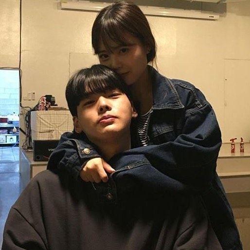 怎么让男生喜欢你高中 24e30596b7c94123bee149cfa4369215.jpeg