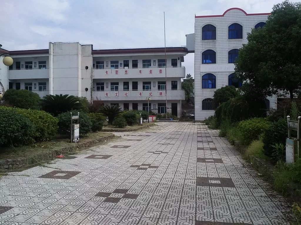 江南二小大洋中学迁建工程:该项目为临海市级重点项目,位于临海市大洋