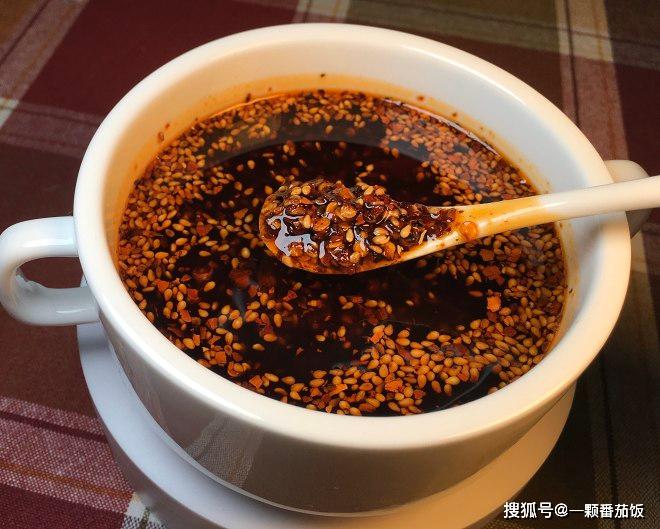 正宗陕西油泼辣子,原来做法这么简单,香辣十足