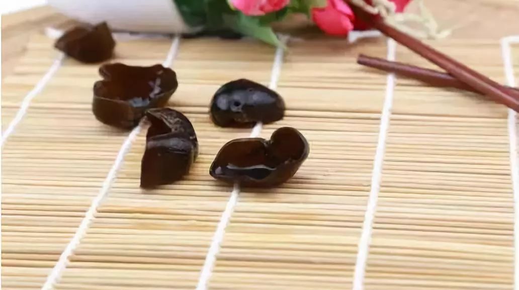 如何选择正宗的黑木耳 bc3d207b38fd4730bcdb27c3597f9926.jpeg