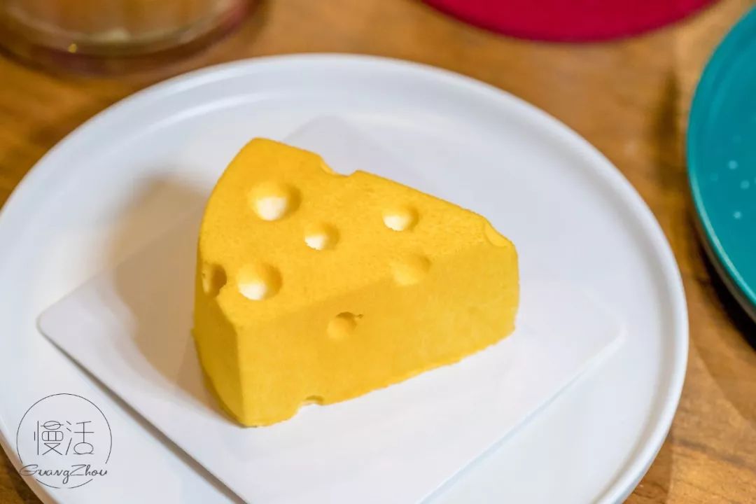 cb4969bc572b43efbbee046918f8e4c4.jpeg