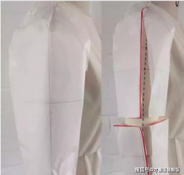 服装翻袖制作教程 d256bc9f2f134659890ae8b4c51bde33.png
