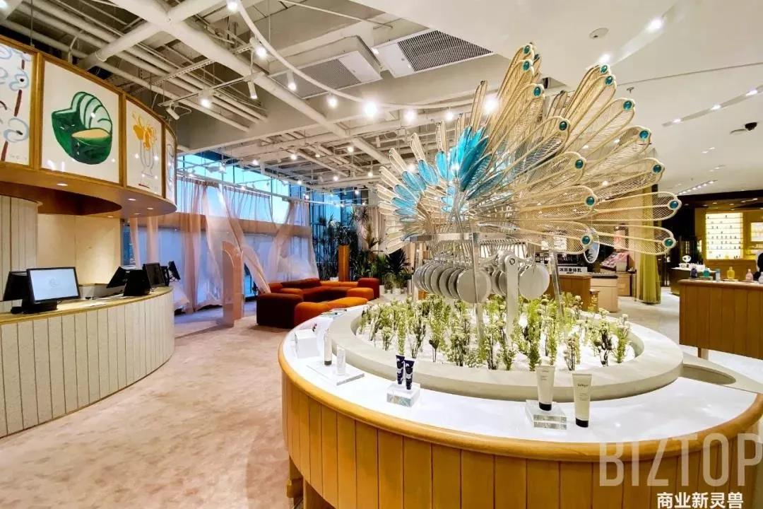 skp商场有休闲椅吗 来自搜狐网