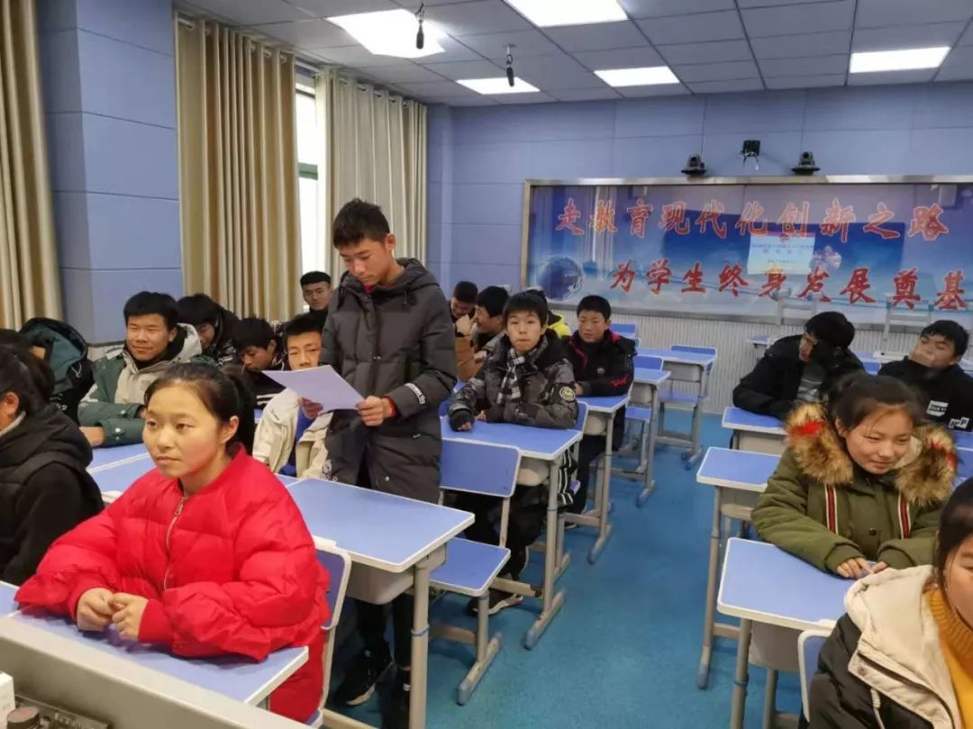 【共青工作】泗县各校团委组织学习贯彻十九届四中全会精神