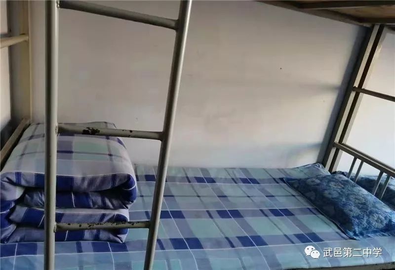 宿舍生活也将是中学记忆中浓墨重彩的一笔,武邑二中坚持以学生为中心