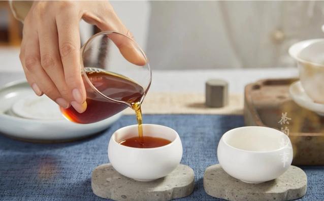 喝多酒的危害和抽烟的危害 1b546fa30ad348e7b699ee8c5a9457f1.jpeg