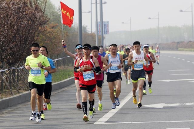 中国足球再丧也有锦鲤 武磊要实现这Flag就真牛了_亚当·克莱顿