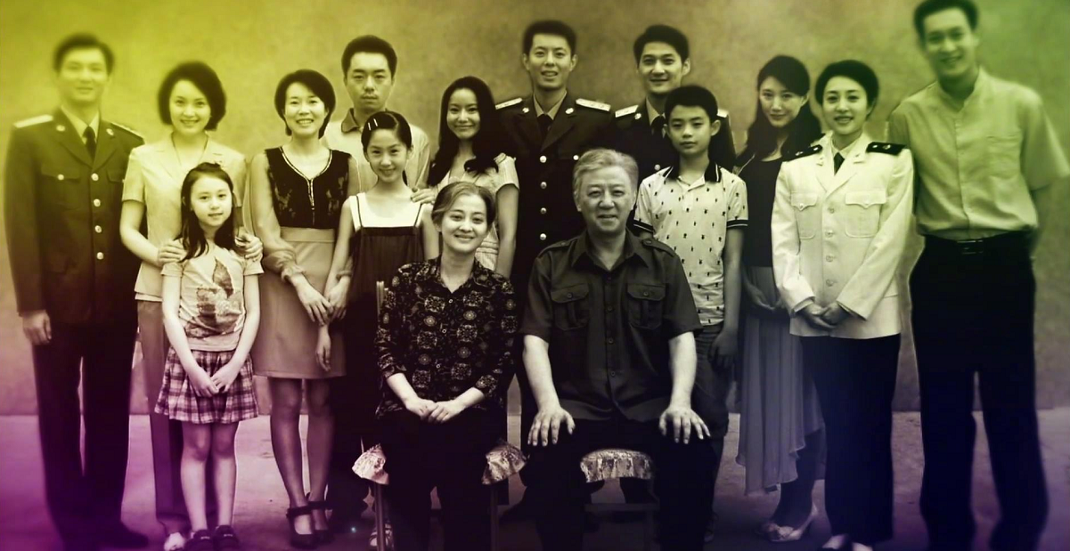 父母爱情全体成员聚首老丁出现 37b68fd1bc3443deaa370387b0c8a213.png