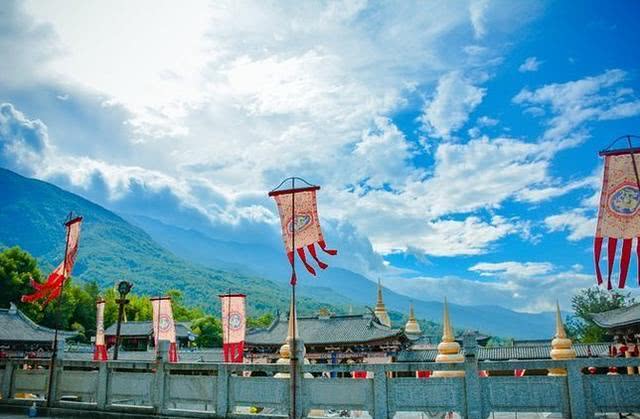 云南旅游景点推荐排行榜 5b60c966d9024bfbb03fbc5ed8d847f4.jpeg