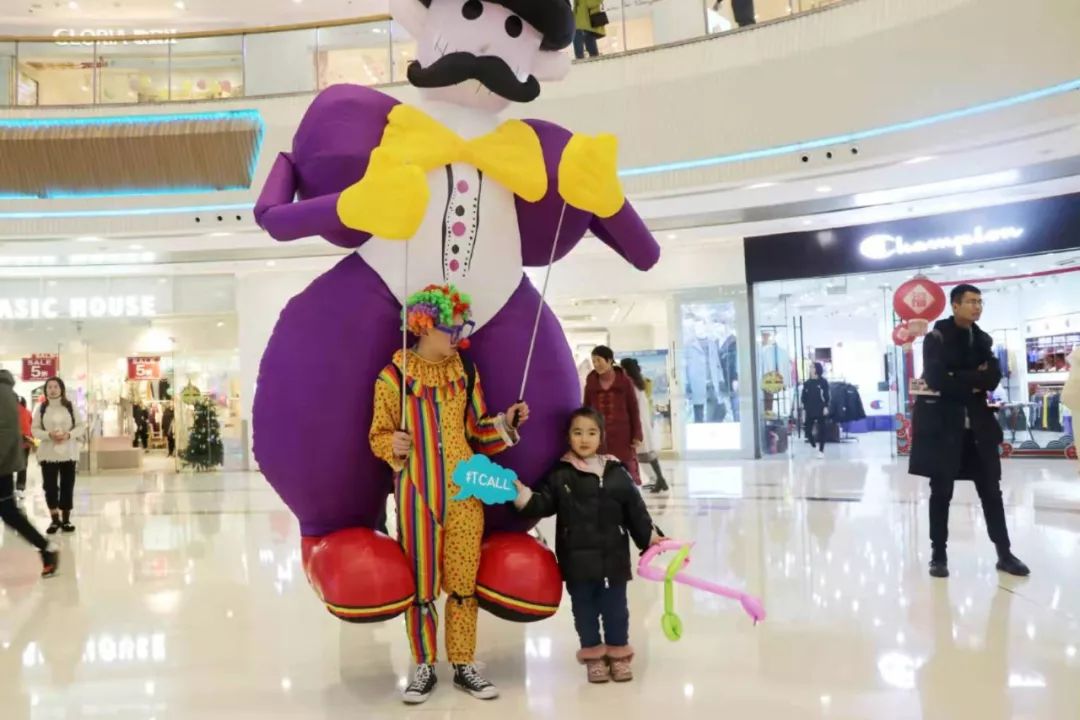 天鹅湖万达美食排行榜_超燃嘻哈来袭!天鹅湖万达广场集装箱音乐节燃爆霸都!