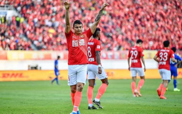 曾4战中国队两进世界杯 沙特足球名将患脑癌归天_安德烈·巴甫洛夫