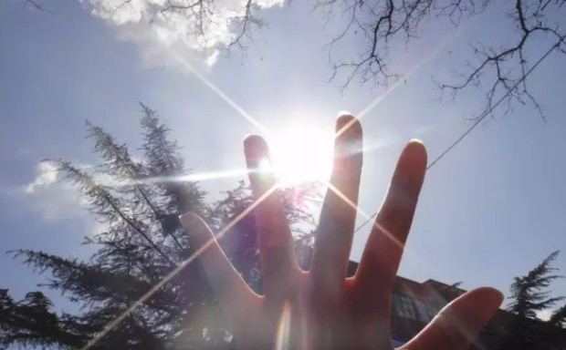 怎样才能不怕黑 ba33ff5e58db464daa35f898602f32ac.jpeg