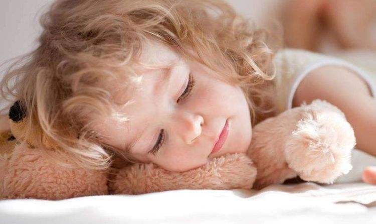 孩子分房睡，家长注意事项有哪些？掌握方法，分房不再是难题！