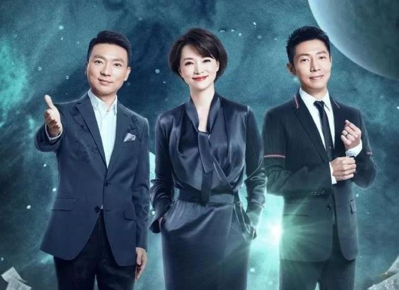 以为康辉年轻时够帅,看到撒贝宁的旧照后,不愧是"芳心