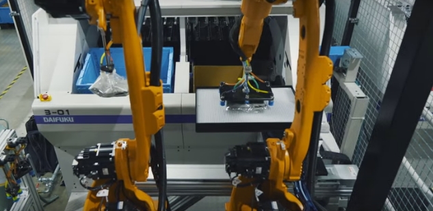 开发折叠、打包机器人 优衣库工厂即将实现完全自动化