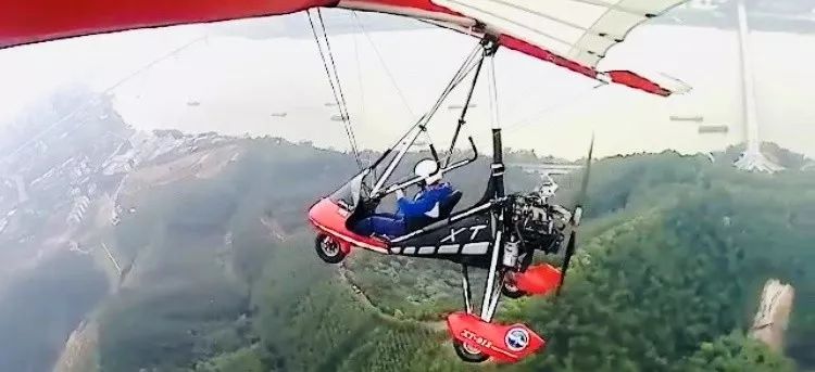 自由飞翔的感觉 f4e33bb3a5c74b6ba7ada5731aa677c9.jpeg