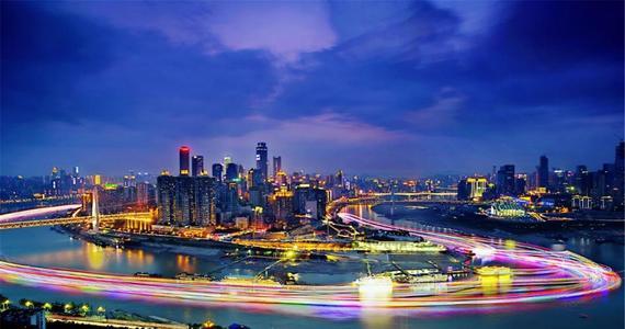 重庆gdp人均_图中是天津,其2017年的人均gdp为11.9万元,在14个万亿gdp城市中排名第十二.(2)